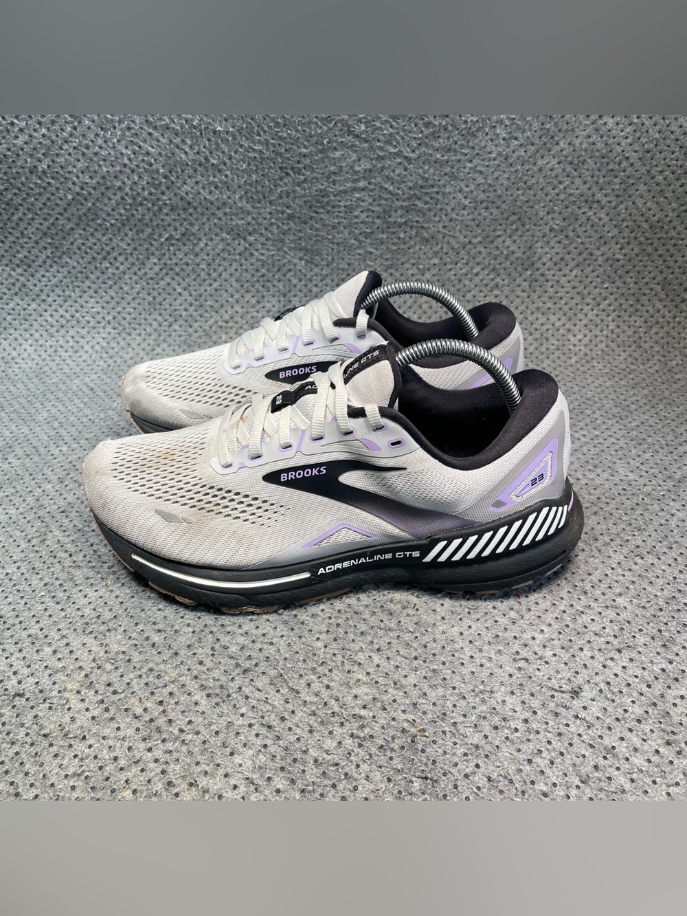 Brooks Adrenaline GTS 23 Wide Running Shoes Size 10 Women’s